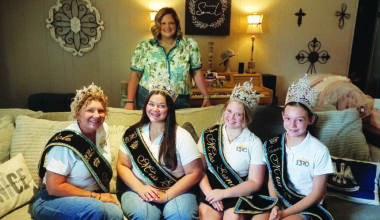 Eunice’s reigning queens share more than crowns