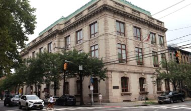 Public Library Staff Allege Dysfunction, Poor Leadership, Low Morale