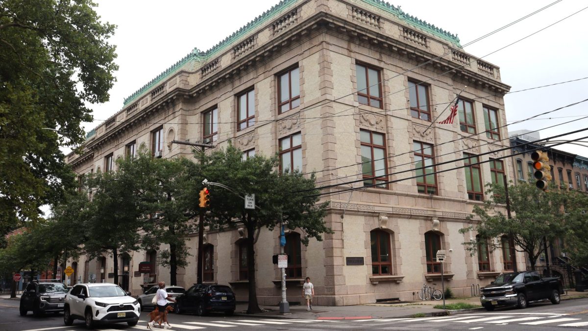 Public Library Staff Allege Dysfunction, Poor Leadership, Low Morale