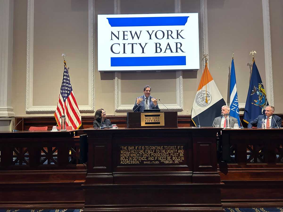 New York City Bar Association adds guidance to ‘safe harbor’ conflict of interest rule for new hires