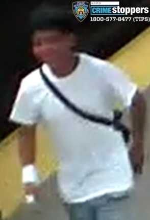 Man slashed in Brooklyn subway after suspect questions his tattoo: sources