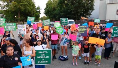 Queens residents protest for much-needed repairs at Flushing Meadows Corona Park – QNS