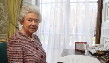 Queen Elizabeth Would Take Calls From One Friend at Any Time