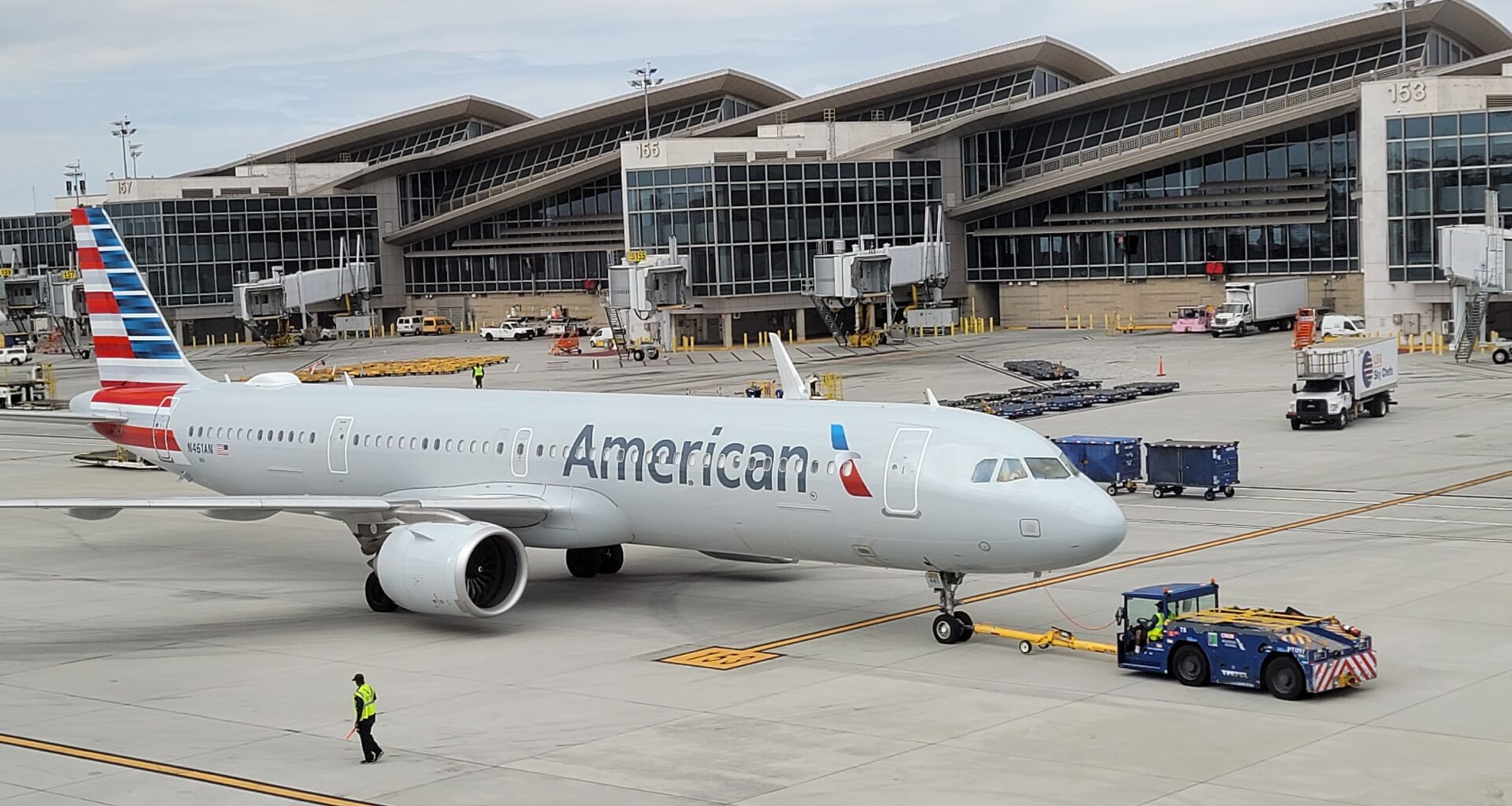 How American Airlines Lost New York, L.A. And Chicago — And How It Can Win Them Back