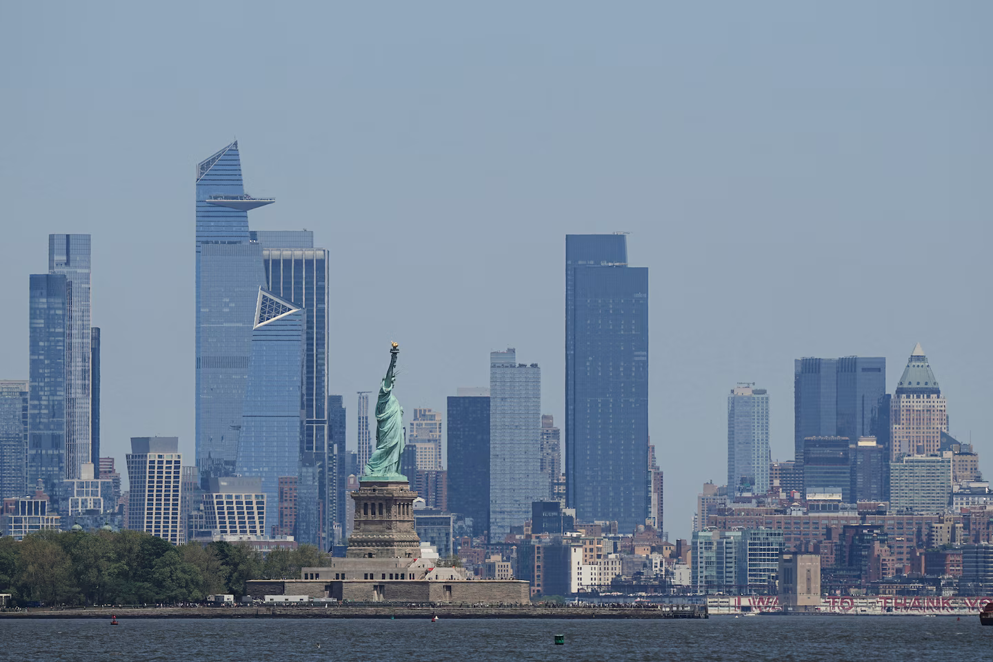 Boat capsizes in New York Harbor, woman and 5-month-old baby die - The Washington Post