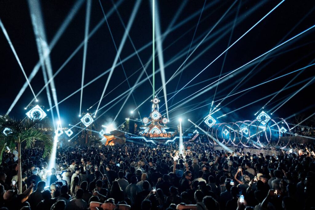 Forget the Nevada desert, Burning Man’s $3M laser-shooting ‘Mayan Warrior’ art car is landing in Brooklyn this Saturday