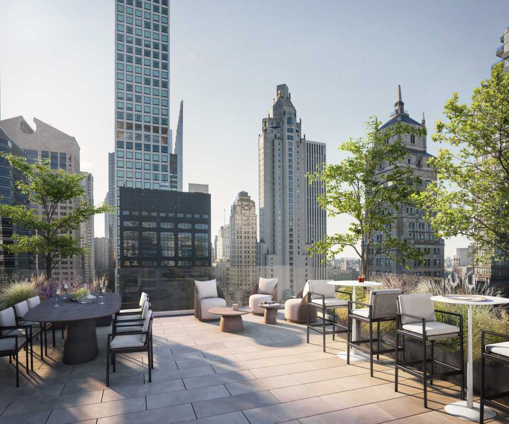 From the Hamptons Back to Manhattan: What Luxury Buyers Want After Labor Day