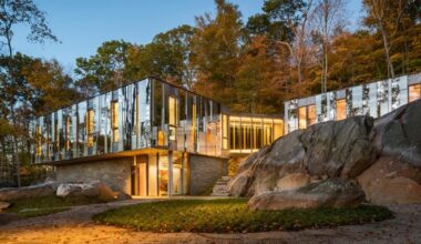 A Mirrored House Hiding in the New York Woods Lists for $15 Million
