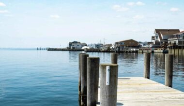 Just 1 hour from NYC, tucked along Long Island’s South Shore, this coastal town was just named one of the best places to live in New York for 2026-2027