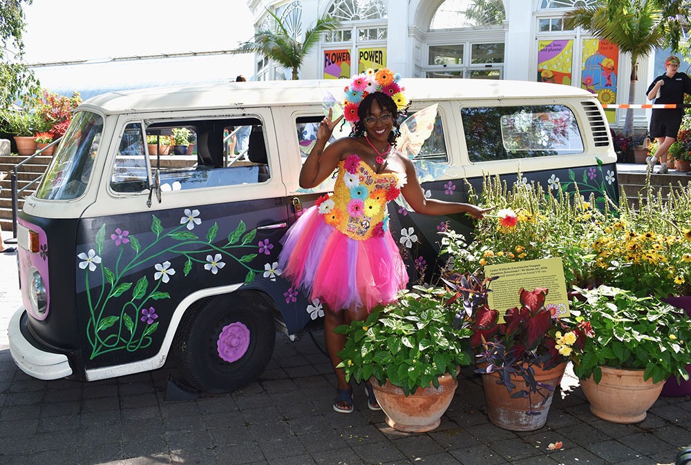 Smiles & Fun at New York Botanical Garden’s “Flower Power” Exhibit & Dress-Up Day