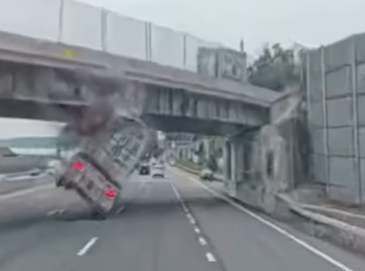 NYS Thruway bridge strike knocks semi truck to the ground in viral dash cam video