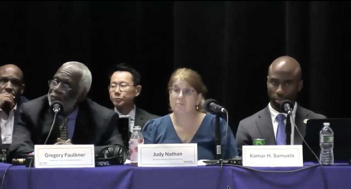Chorus of voices against AI and big tech in NYC public schools grows louder ahead of first day of classes