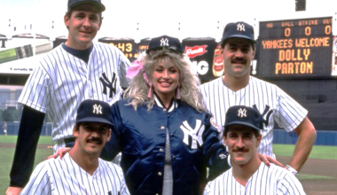 Bleeding Yankee Blue: WHEN DOLLY PARTON CAME TO THE BRONX