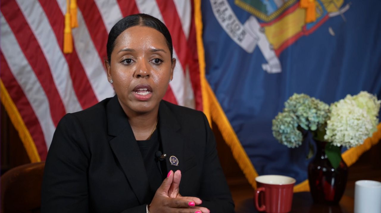 Applyrs addresses Albany midyear report laying out deficits