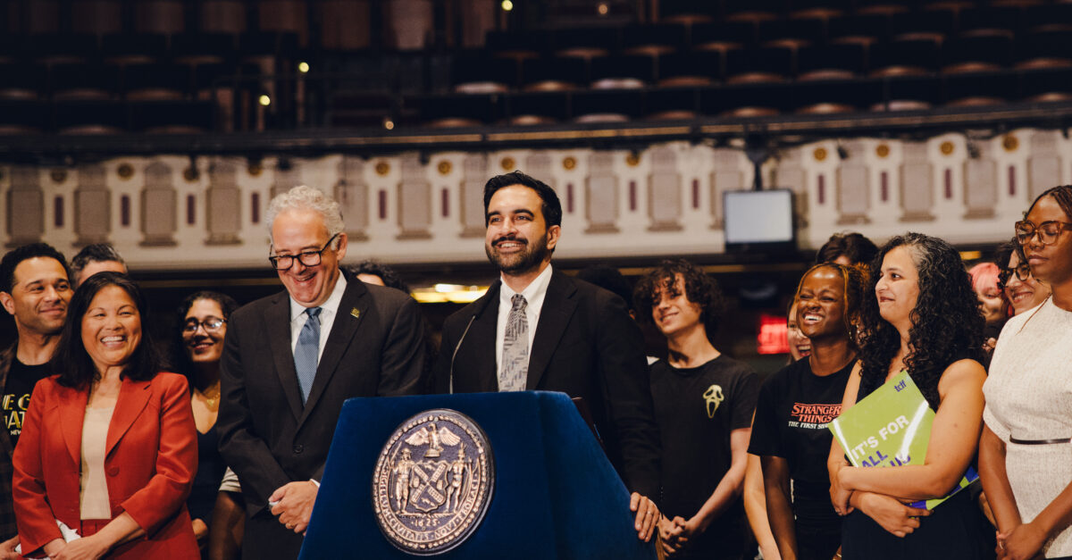 Video: Mayor Zohran Mamdani Announces Free Broadway Ticket Initiative, Shouts Out In the Heights