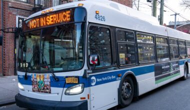 Readers sound off on rerouted buses, food deserts and anti-war protesters