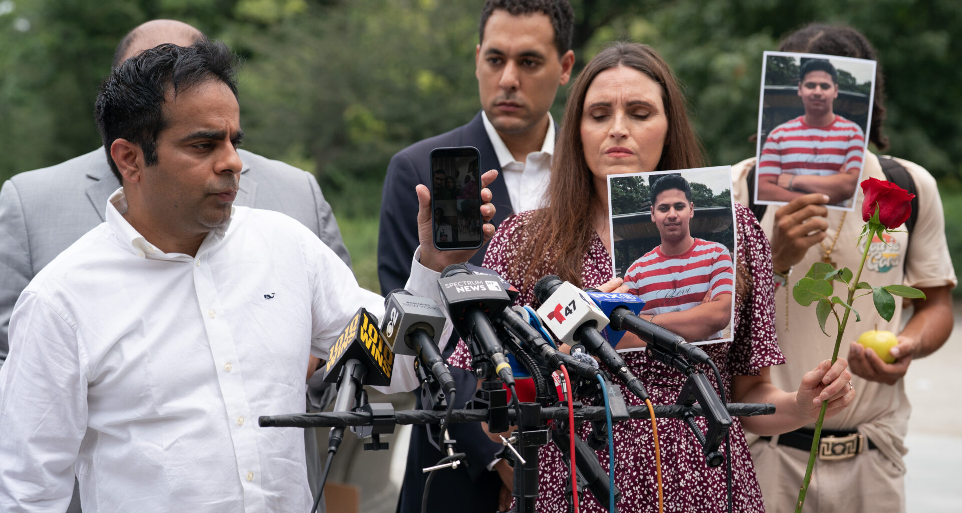 Family of teen killed in NYC horse carriage crash mentions stray voltage in lawsuit filings: report