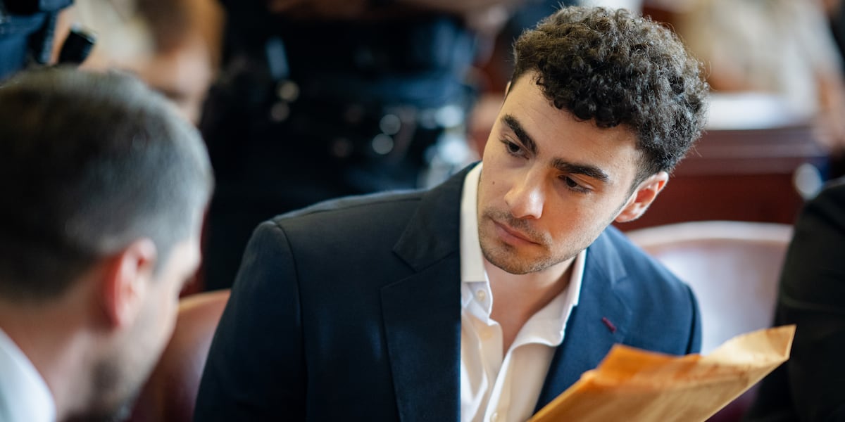 Luigi Mangione set to appear in court for expected guilty plea in killing of UnitedHealthcare CEO