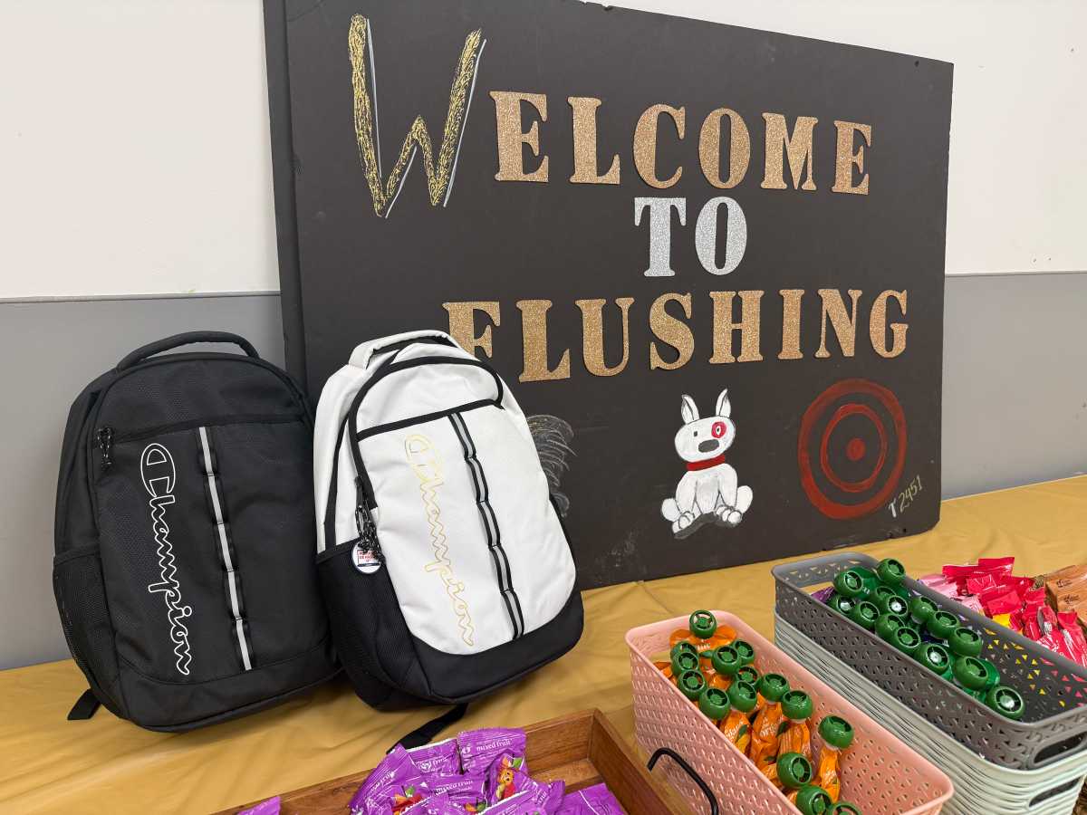 Corona students receive $100 gift cards, backpacks from Target and New York Edge during back-to-school shopping spree – QNS