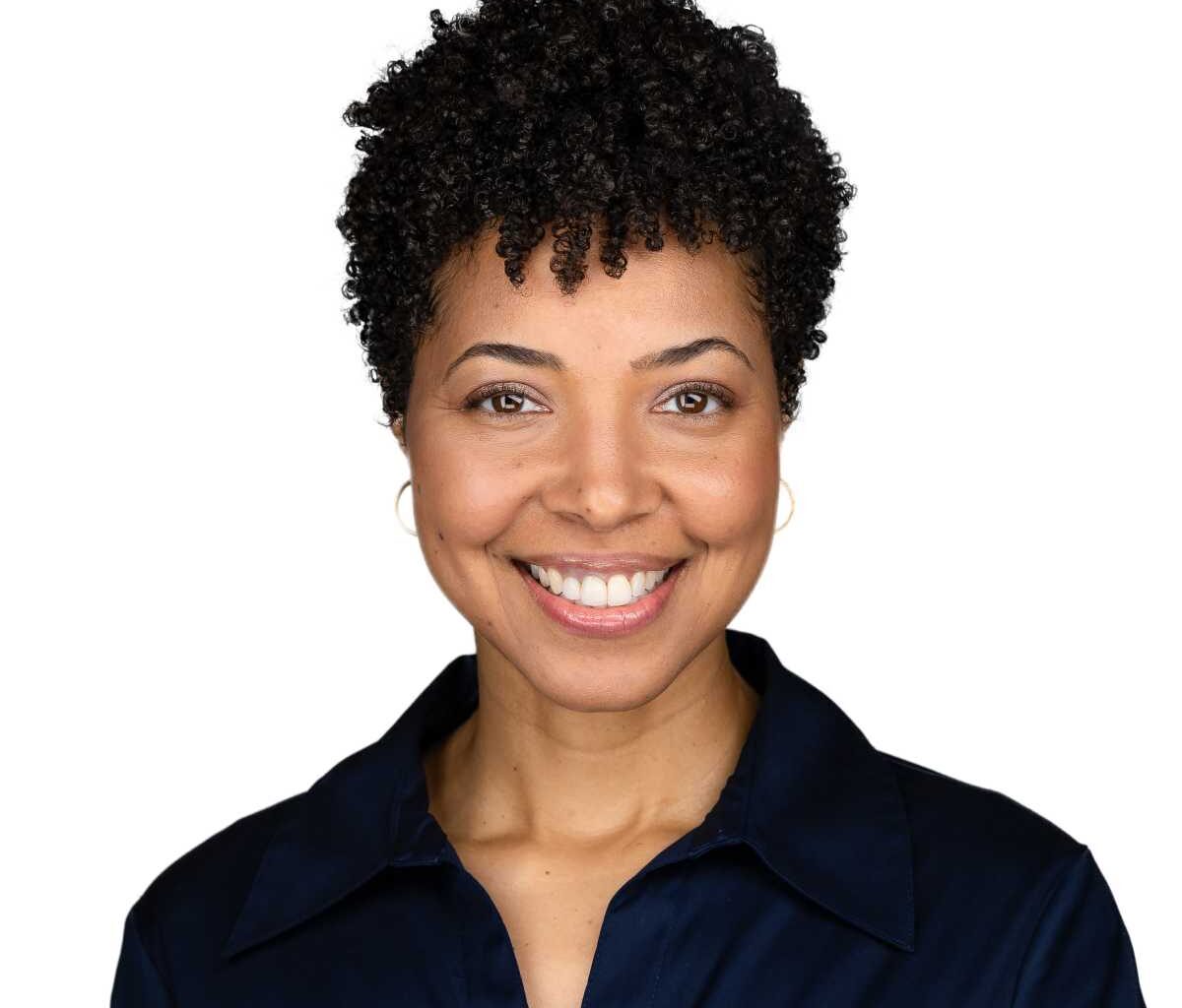 Best-selling Queens author, executive coach and keynote speaker talks leadership skills, mastering decision-making and AI’s impact on businesses