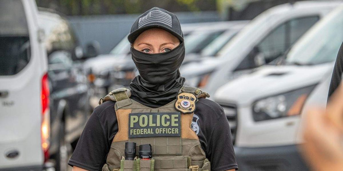 ICE detains Philadelphia drag queen Chantal Waldorf