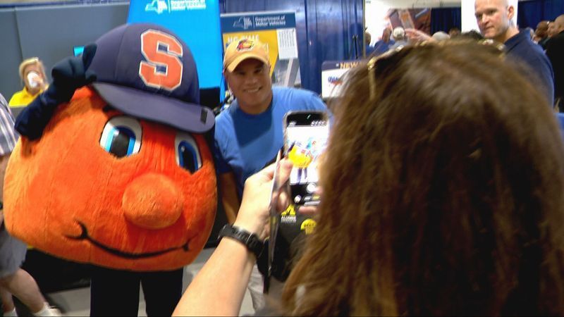 Otto even took photos with Syracuse fans at the DMV booth. (Aug. 26, 2026) (PHOTO BY CNY CENTRAL)