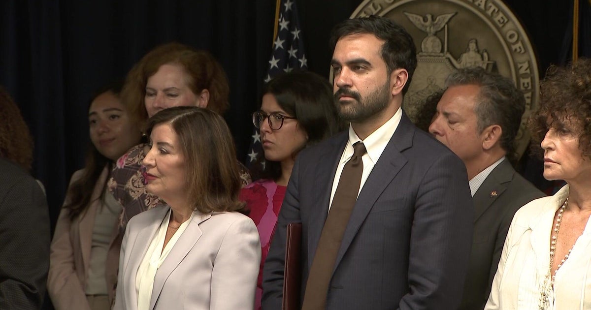 New York allocating $7 million for immigrant children's legal services, Hochul announces