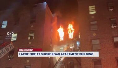 News 12 | Brooklyn | Fire Rips Through Apartment In Bay Ridge
