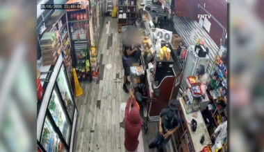 Video shows Bronx bodega customer shot in chest – NBC New York
