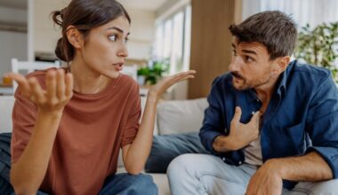 NYC women share horror stories of moving in with boyfriends