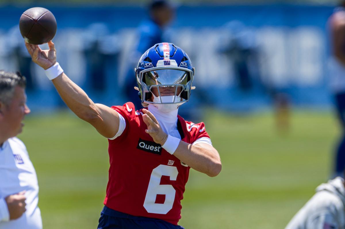 Giants starting offense struggles in late-game scenario