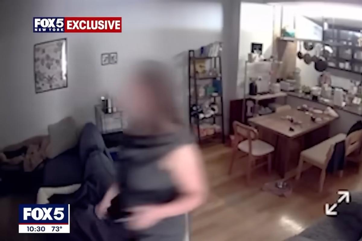 NYC couple finds stranger lounging in apartment, claims doorman gave intruder keys
