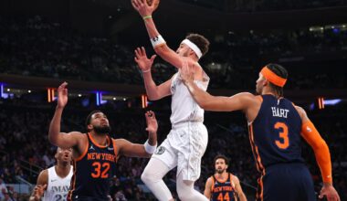 Mavericks buy out Klay Thompson — and he's already got a new home