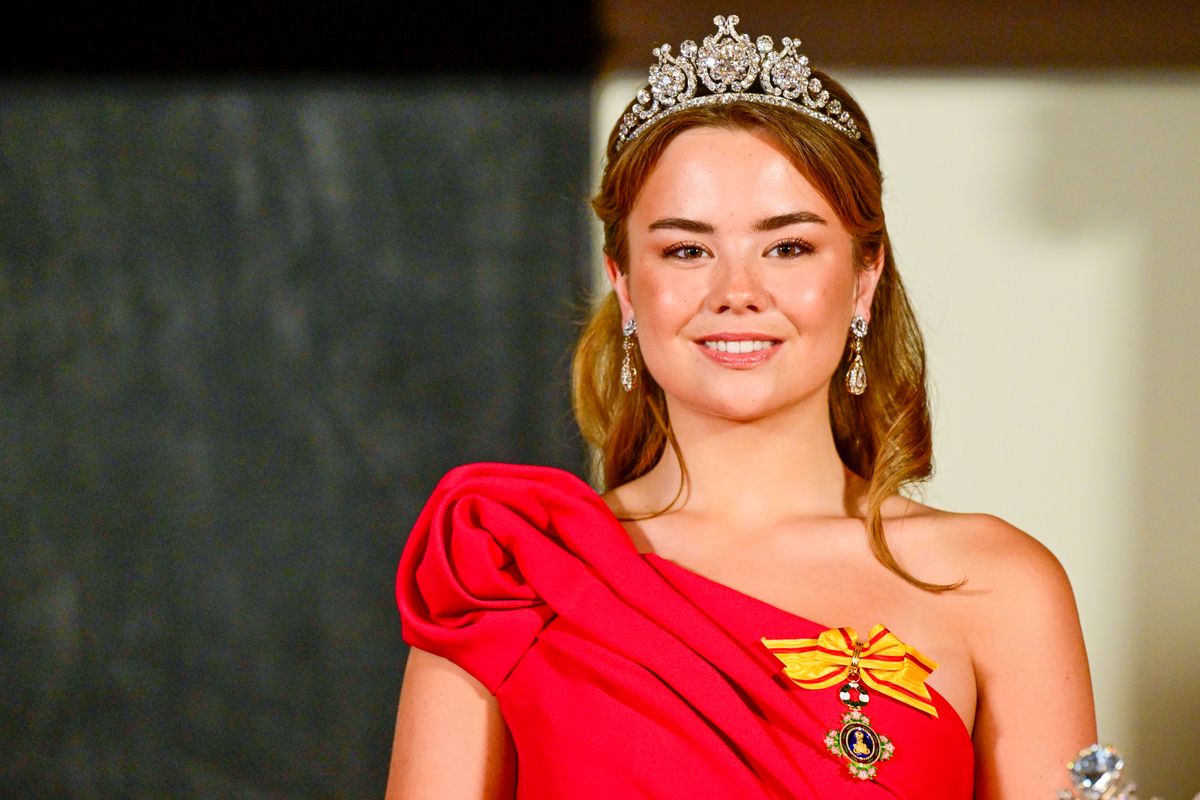 Princess Ariane makes royal debut in historic diamond tiara at Dutch state banquet
