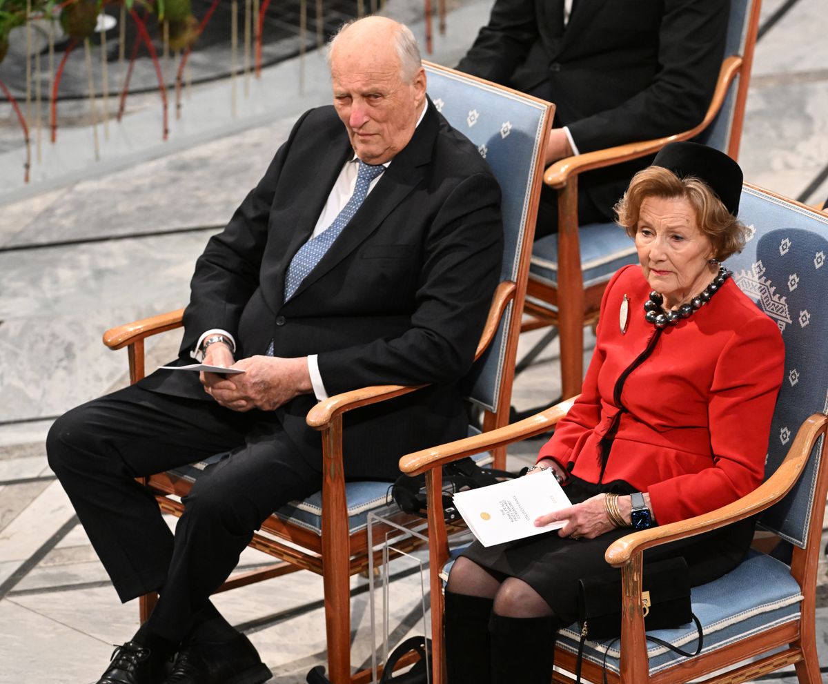 King Harald’s entire family rushes to hospital after palace issues ‘very serious’ health update
