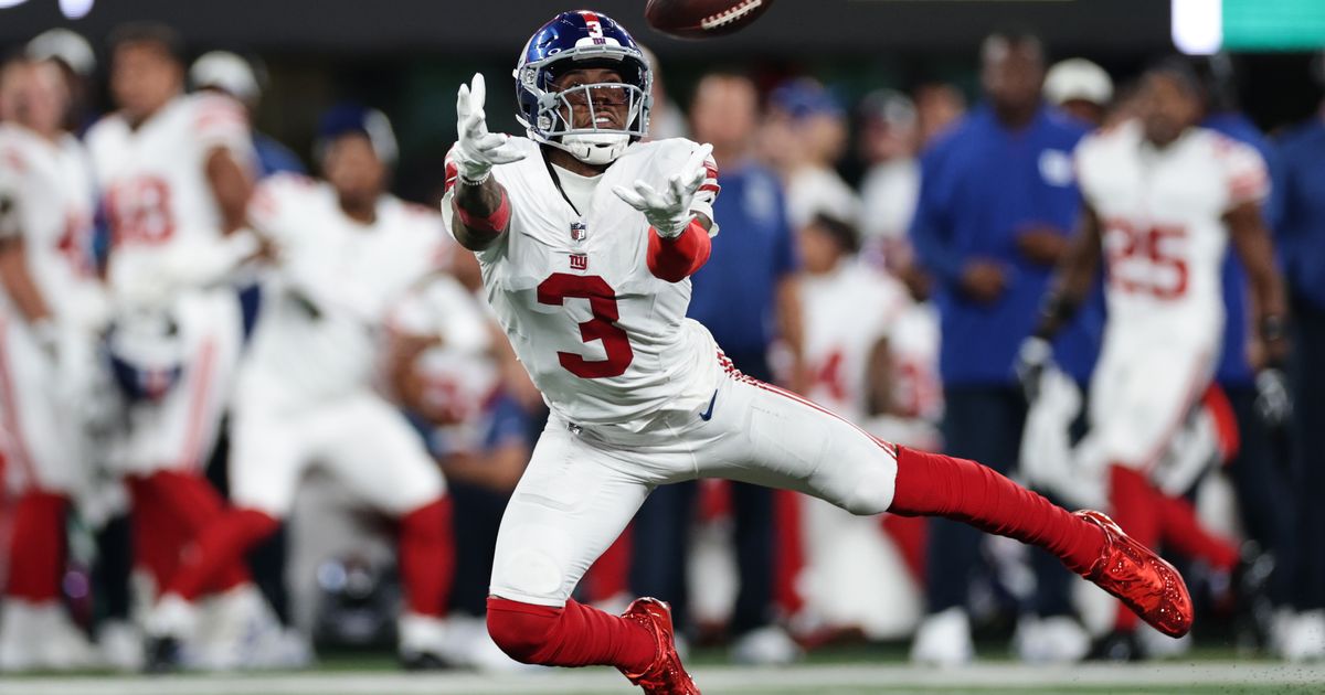 Odell Beckham Jr. makes the New York Giants' 53-man roster, AP source says :: WRAL.com