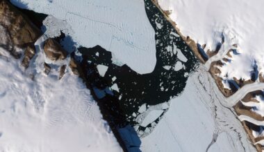 Chunk of ice the size of Manhattan breaks away from a glacier in Greenland