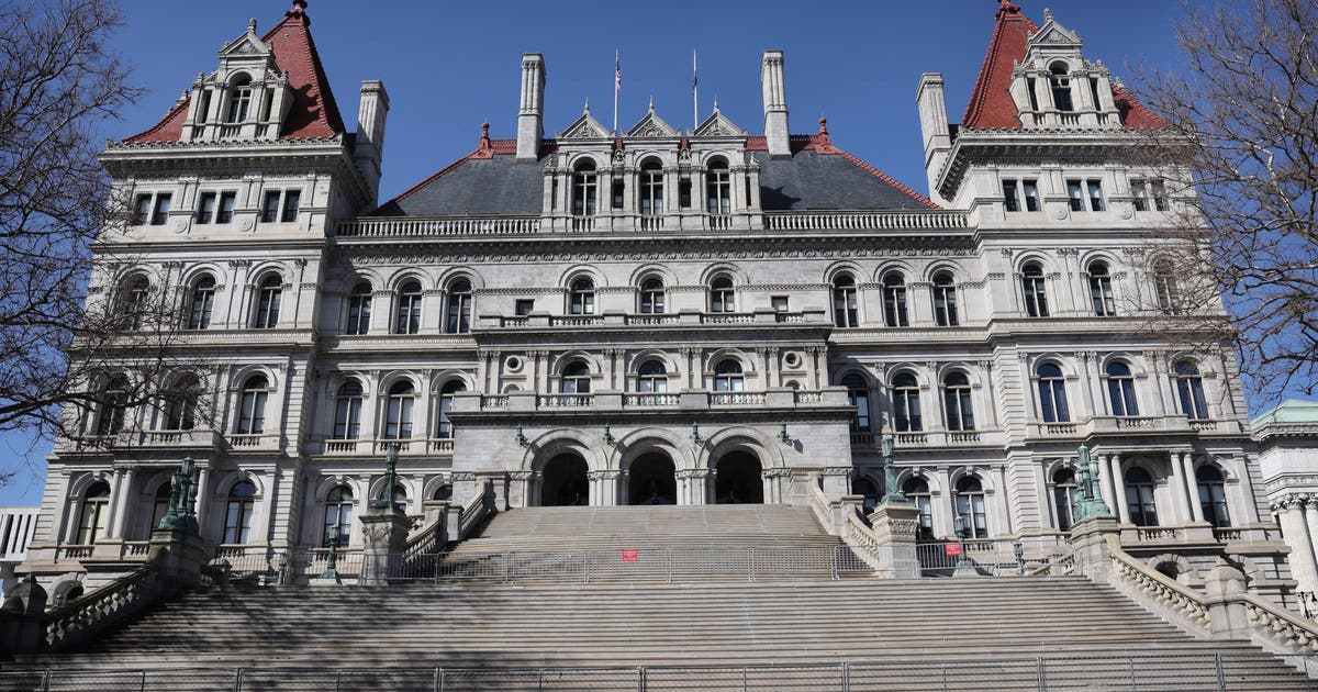 Woman arrested by FBI after allegedly planning to attack NYS Capitol building