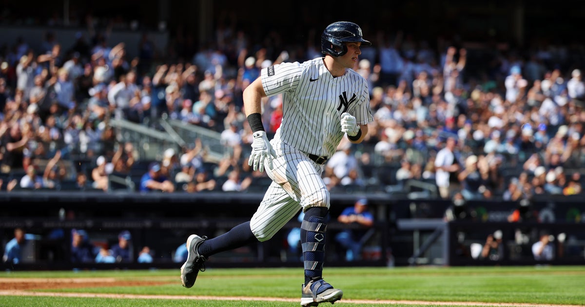 Rice hits two-run single to cap 3-run sixth as Yankees pull away for 8-3 victory over Blue Jays