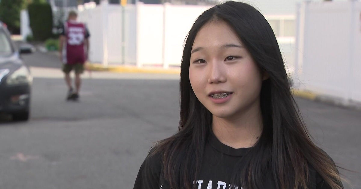 Staten Island student pays thousands to get to school, asks Mayor Mamdani to make express buses free for students
