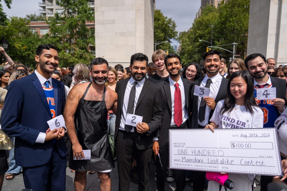 Spot the real Mamdani: New York mayor makes s’mores as look-alikes battle for US$100 (VIDEO)