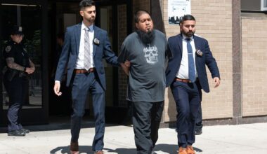 Brooklyn man who shot labradoodle was aiming for man harassing his girlfriend, DA says
