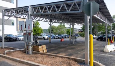 New York's first solar canopy EV station opens at Staten Island school, starting borough push