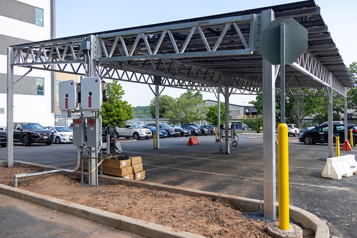 New York's first solar canopy EV station opens at Staten Island school, starting borough push