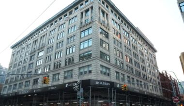 Man charged with arson after setting himself on fire inside NYC building where Google has offices