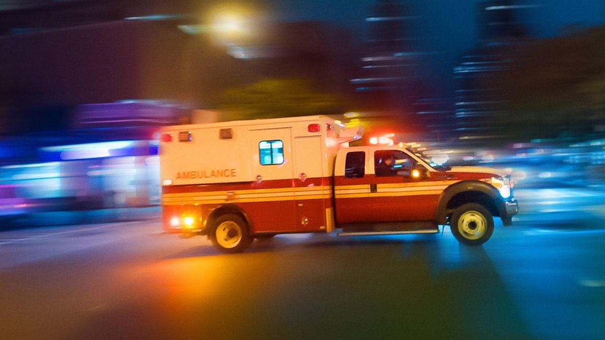 Operator arrested after boat capsizes in New York Harbor, killing 2 and injuring 12
