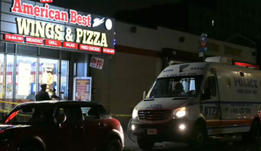 Employee killed, man injured in shooting at Brooklyn restaurant