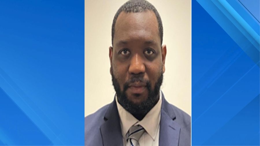 Former NYC middle school principal accused of sexually abusing students