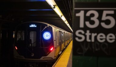 Morning rush-hour subway service disrupted in NYC: MTA