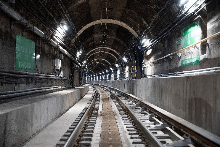 Newly rehabilitated major NYC rail tunnel opens, but with criticism